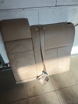 Béžová kůže E39