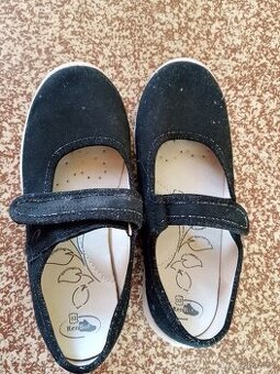 Dívčí balerínky vel 32