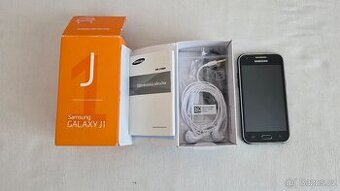 Samsung Galaxy J1 (2015) – krabice + příslušenství