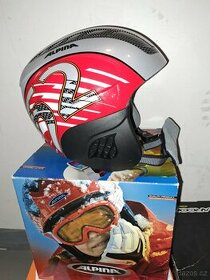 Dětskou lyžařskou helmu - 1