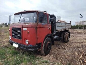 Škoda 706 mts
