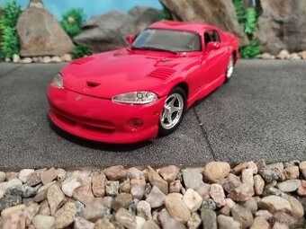 Prodám model 1:18 Dodge Viper GTS