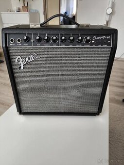 Kombo Fender Champion 40
