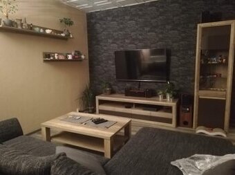 Obývací stěna James Wood