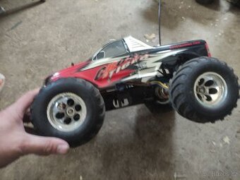 Monster truck - 1