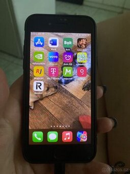 Prodám iPhone 7 128gb