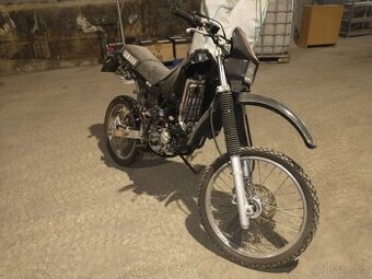 Prodám na náhradní díly Yamaha DT 125