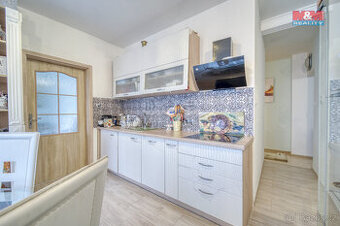 Prodej bytu 4+1, 102 m², Karlovy Vary, ul. Krušnohorská - 1
