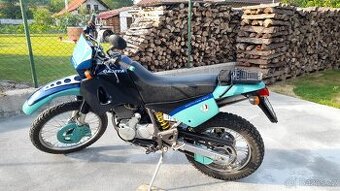 Cagiva w 12