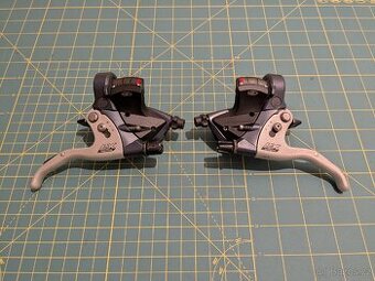Řadící a brzdové páky Shimano LX ST-M570 (3x9)