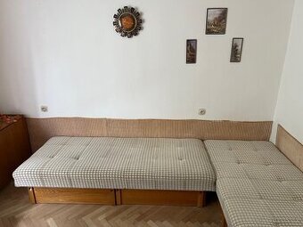 2x postel s úložným prostorem