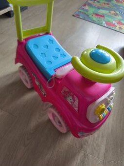 Dětské auto odrážedlo