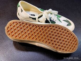 Boty Vans tenisky