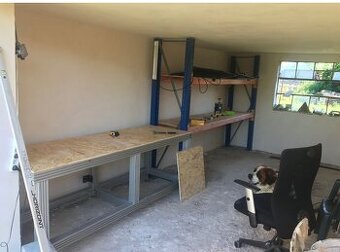 Hlinikový ponk a paletový regál