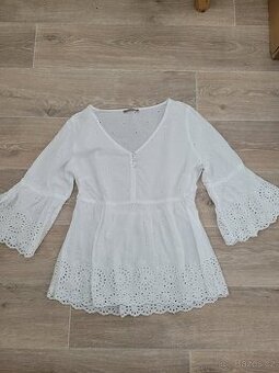 Krásná bílá halenka vel.S/M Zn.Orsay