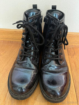 Prodám dívčí boty zn. GEOX vel. 37