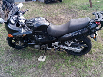 Prodám motocykl zn. Suzuki 750