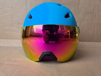 Dětská lyžařská helma McKinley vel. S (51 - 54 cm)