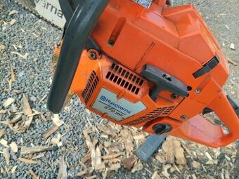 Husqvarna 372 XP profi motorová pila benzinova TOP
