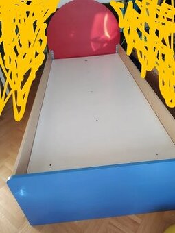 Postel jednolůžko 90x200cm