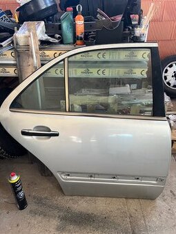 Prodám dveře Mercedes Benz W210