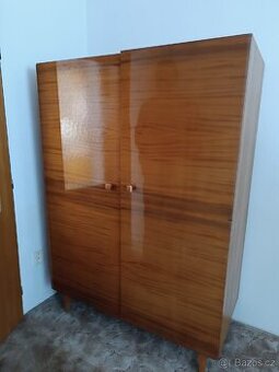 Retro leštěý nbyek Krystal 204-68