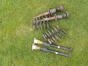 Audi A4 B6- tlumiče a pružiny