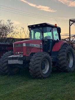 Massey Ferguson 9240