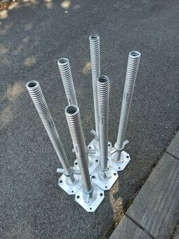 Nohy stravitelné lešení