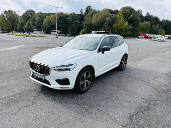 Volvo XC60 D4 R-Design, 140 kW, nez. topení, tažné zarizeni