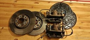 přední brzdy Škoda Superb 3 kompletní