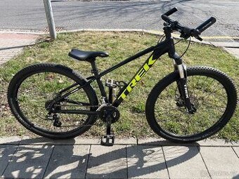 27.5" horské kolo Trek Marlin 6 rám S 15"