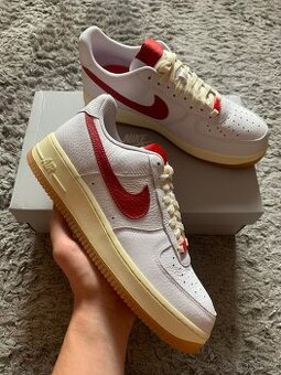 Nike Air Force 1 Summit White University Red