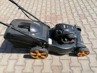 Benzinova sekacka Husqvarna / Partner  s pojezdem 4takt 46cm