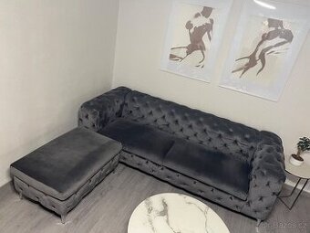 MODERN BAROCK tmavě šedá pohovka s taburetem, sedačka, gauč