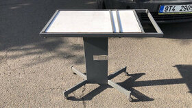 Pojízdný kovový montážní manipulační stůl Tesla - 1