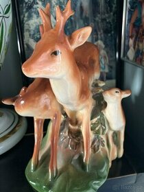 Porcelánová sousoší jelenů - 1