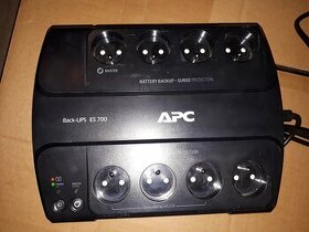 APC Black-UPS ES 700