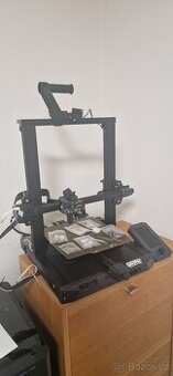 Creality Ender 3 S1 v perfektním stavu - osobní odběr Brno
