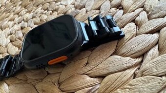 Apple Watch Ultra 2 Black - měsíc staré, 100% stav