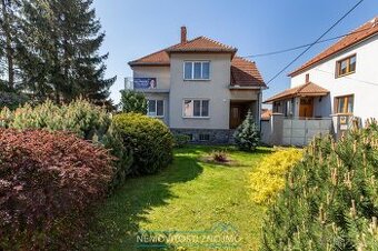 Prodej rodinného domu 6+1, zahradní domek, pozemek 1116m2, D - 1
