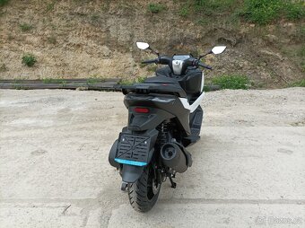 Skútr Voge SR3 250i