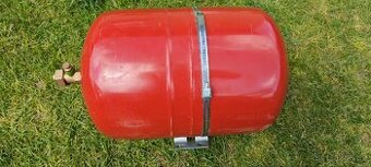 Expanzní nádoba 25l