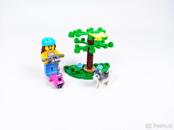 LEGO 30639 Psí park a skútr