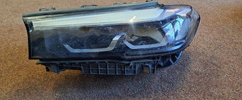 Predni led svetlo bmw 5 g30 g31 face lift