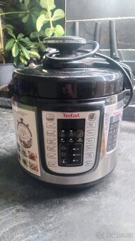 Pomalý hrnec Tefal
