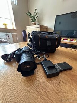 Canon EOS 100D + 18-55 IS STM