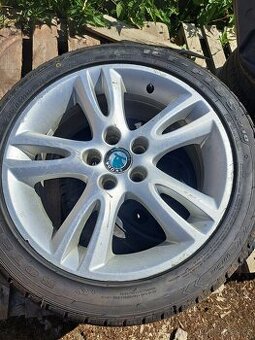 Alu kola Škoda VW, s pneu 205 45 R16, pěkné