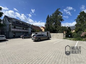 Pronájem parkovacího stání - Chrastava, ev.č. 06700