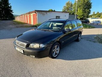 Volvo V70 2.4i 100kw LPG